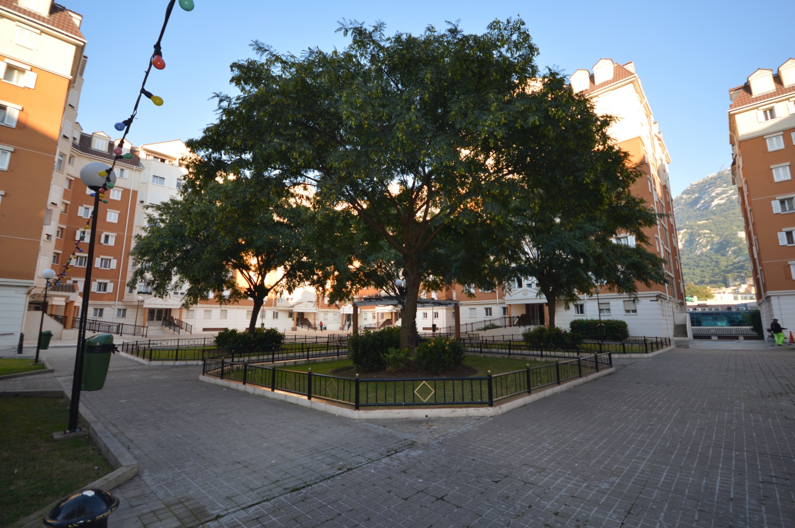 PG11565 Apartment Montagu Gardens Property Gibraltar