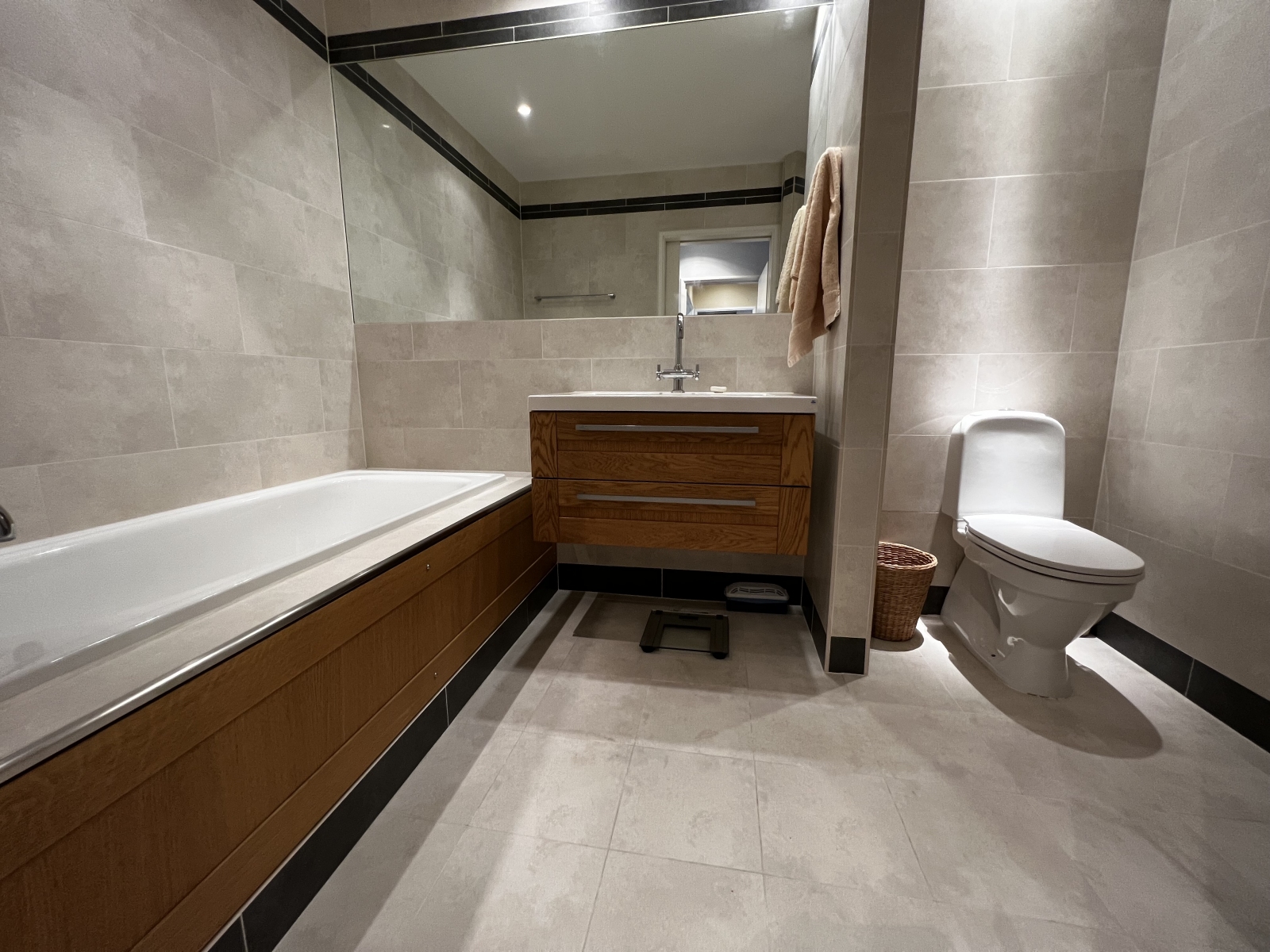 PG9800 Apartment Atlantic Suites Property Gibraltar